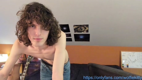 wolfiekitty  09-02-2022